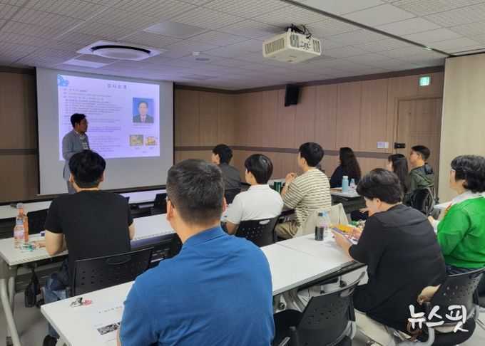 이천교육지원청-이천시, 교원 대상 ‘반도체 전문인재 양성 직무연수’ 운영