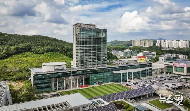 용인특례시청사 전경