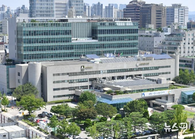 수원시청 전경