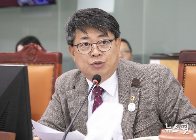 경기도의회 여성가족평생교육위원회 김재훈 의원(국민의힘, 안양4)