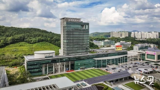 용인특례시청사 전경