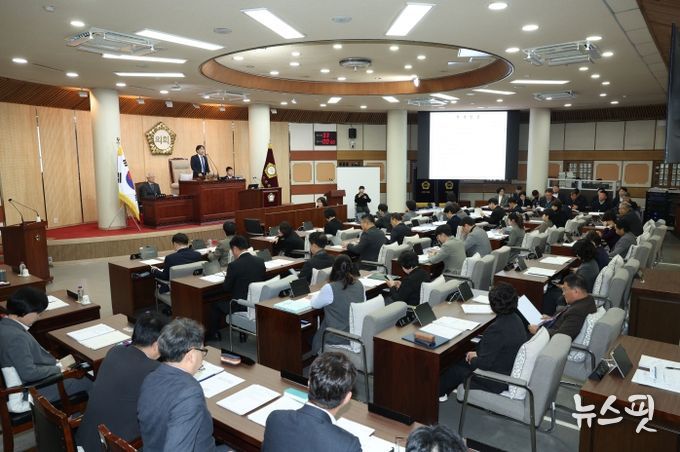 고양특례시의회, 제300회 임시회 개회