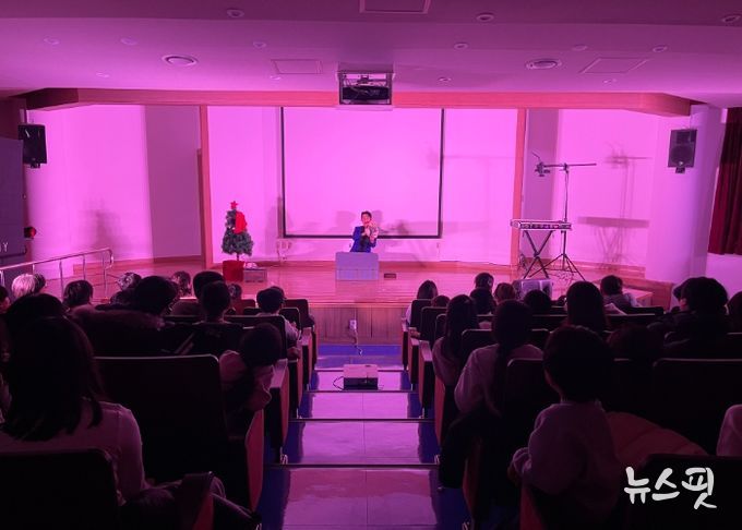 동두천꿈나무정보도서관, 크리스마스 매직 샌드아트 공연 성황리에 마쳐