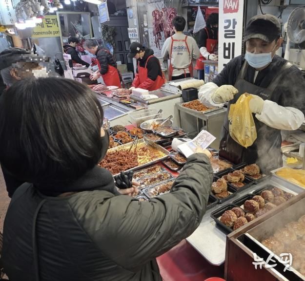 수원시 팔달구 행궁동, 설 명절 맞아 전통시장 '장보기 행사' 추진