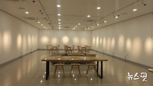 연갤러리 내부 공간