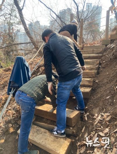 고양시 흥도동, 누리길 시설 정비 활동 실시